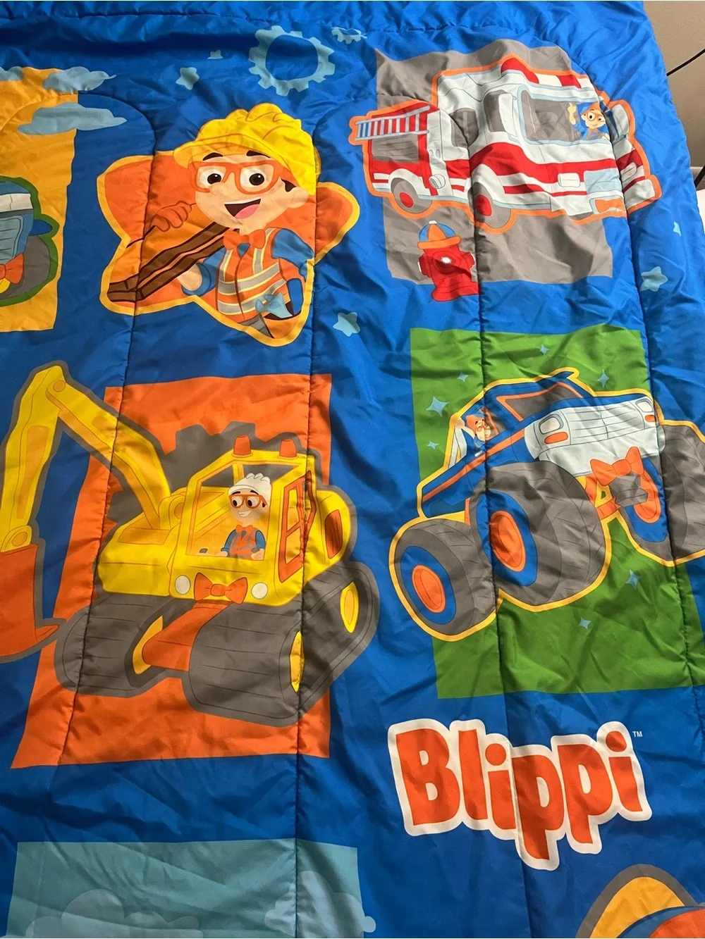 Blippi Twin Size Bed Set